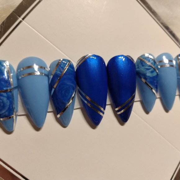 COPY - Blue rose and silver linework press on nai… - Picture 2 of 2